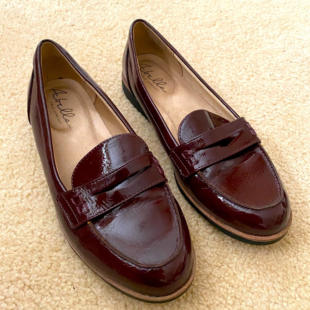 Abella True Comfort Burgundy Patent Loafers